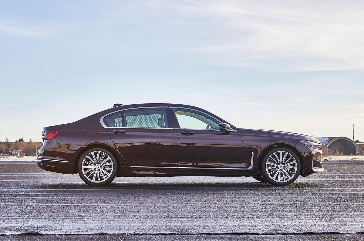 Bmw 7 Series 745e 2019 Review Autocar