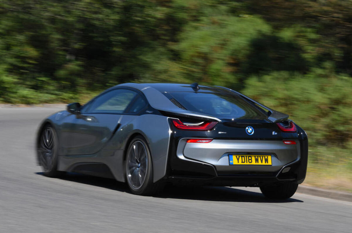 BMW i8 Coupe