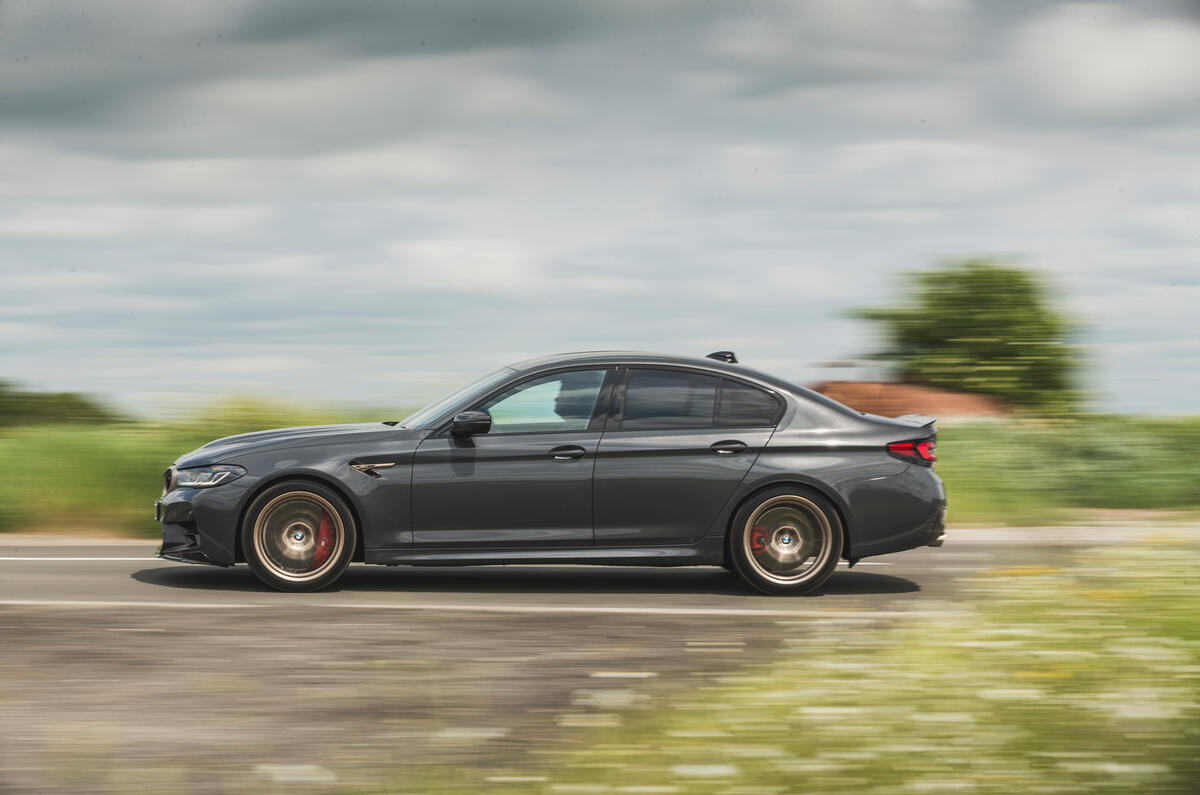 2 BMW M5 CS 2021 UK FD hero side