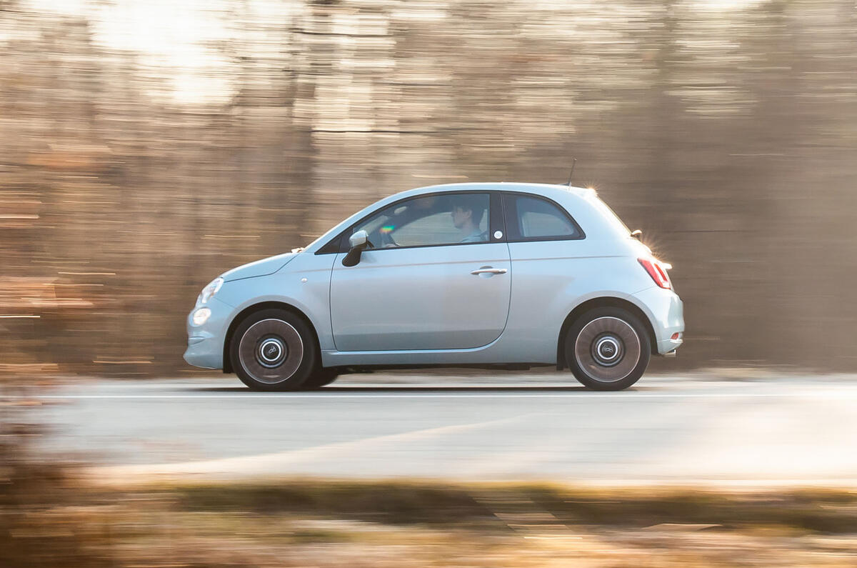 Fiat 500 Hybrid 2020 first drive review - hero side