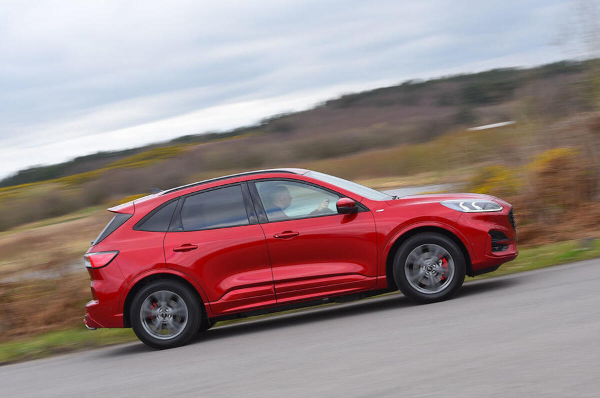 Ford Kuga plug-in hybrid side profile in motion