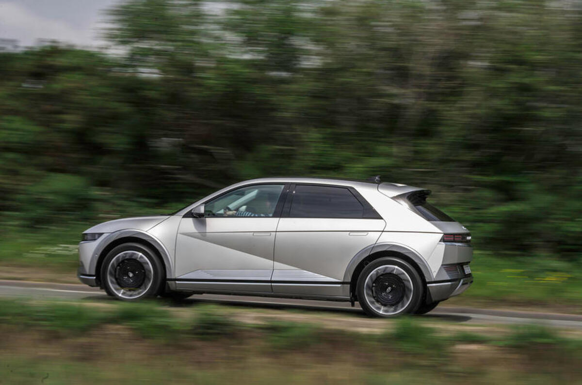 2 hyundai ioniq 5 2021 fd norway plates hero side 0