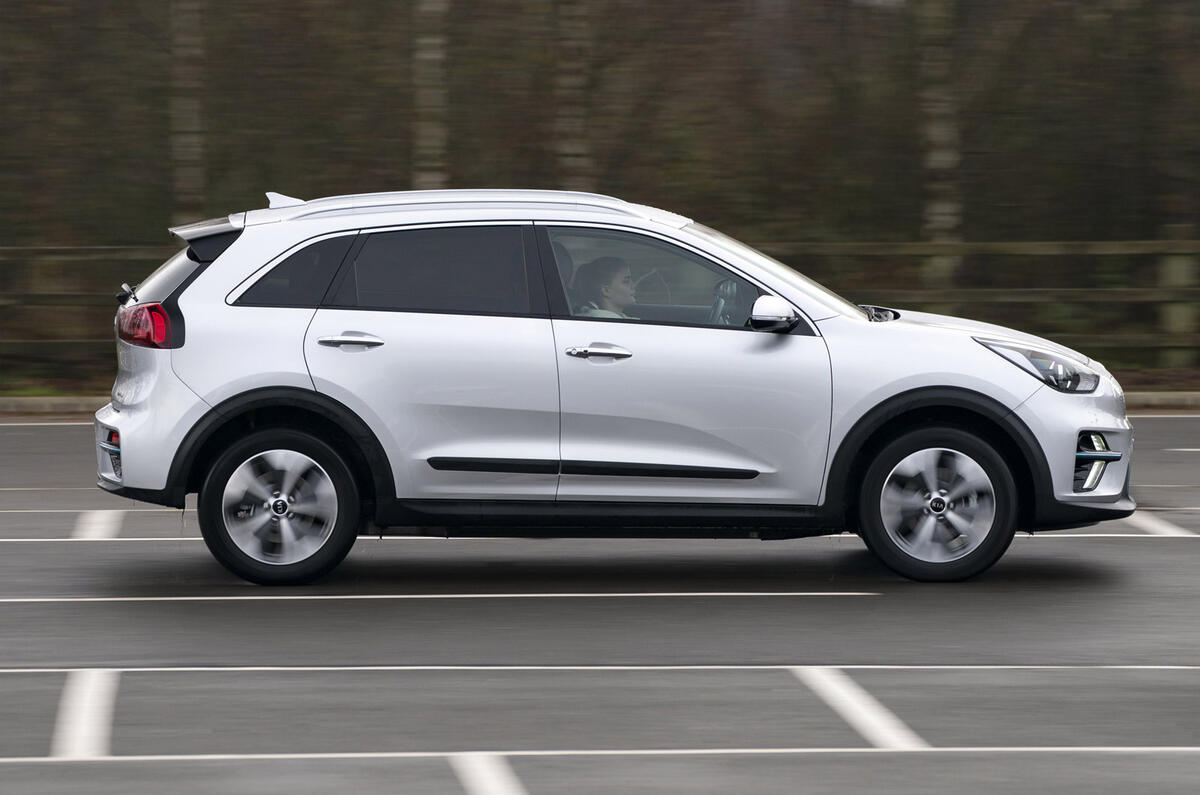 2 Kia e Niro 39kWh 2021 UE : essai de conduite, côté héros