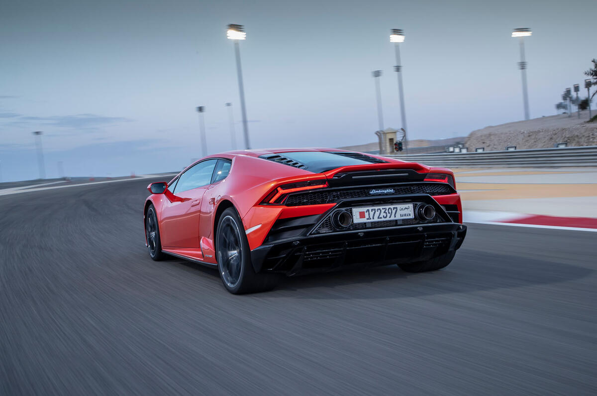 Lamborghini Huracan Evo 2019 Review Autocar