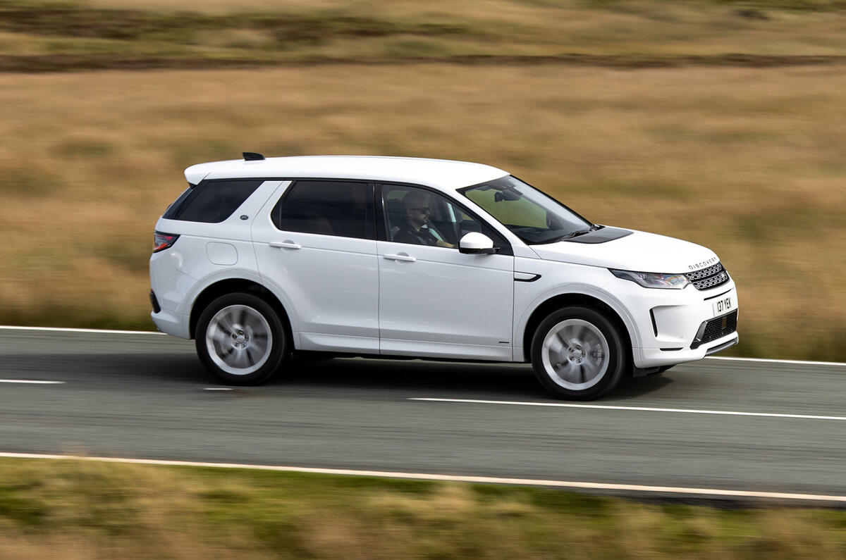 Land Rover Discovery Sport P300e R-Dynamic 2020 UK review ...