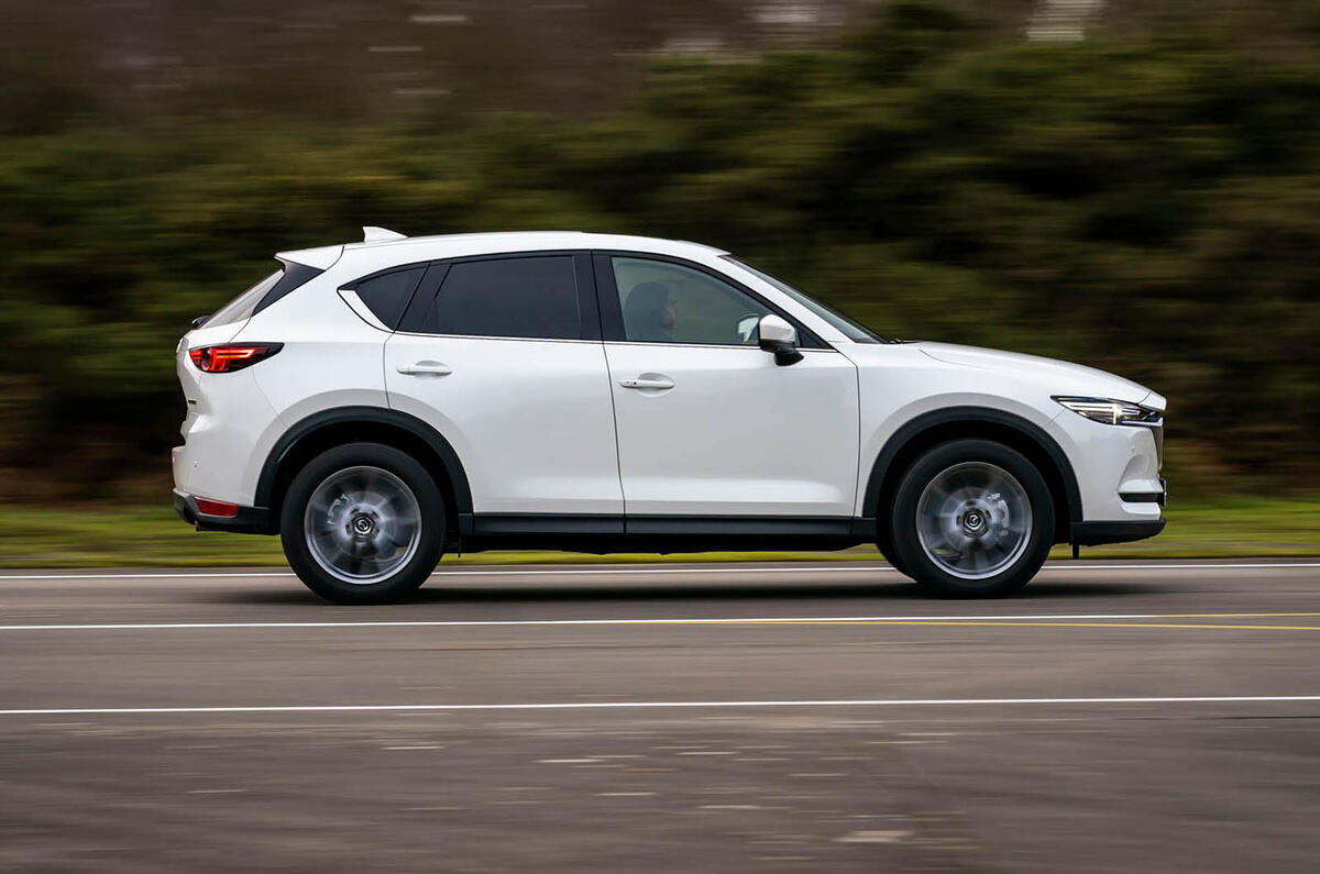 2 Mazda CX 5 2021 : le premier essai routier au Royaume-Uni passe en revue les héros