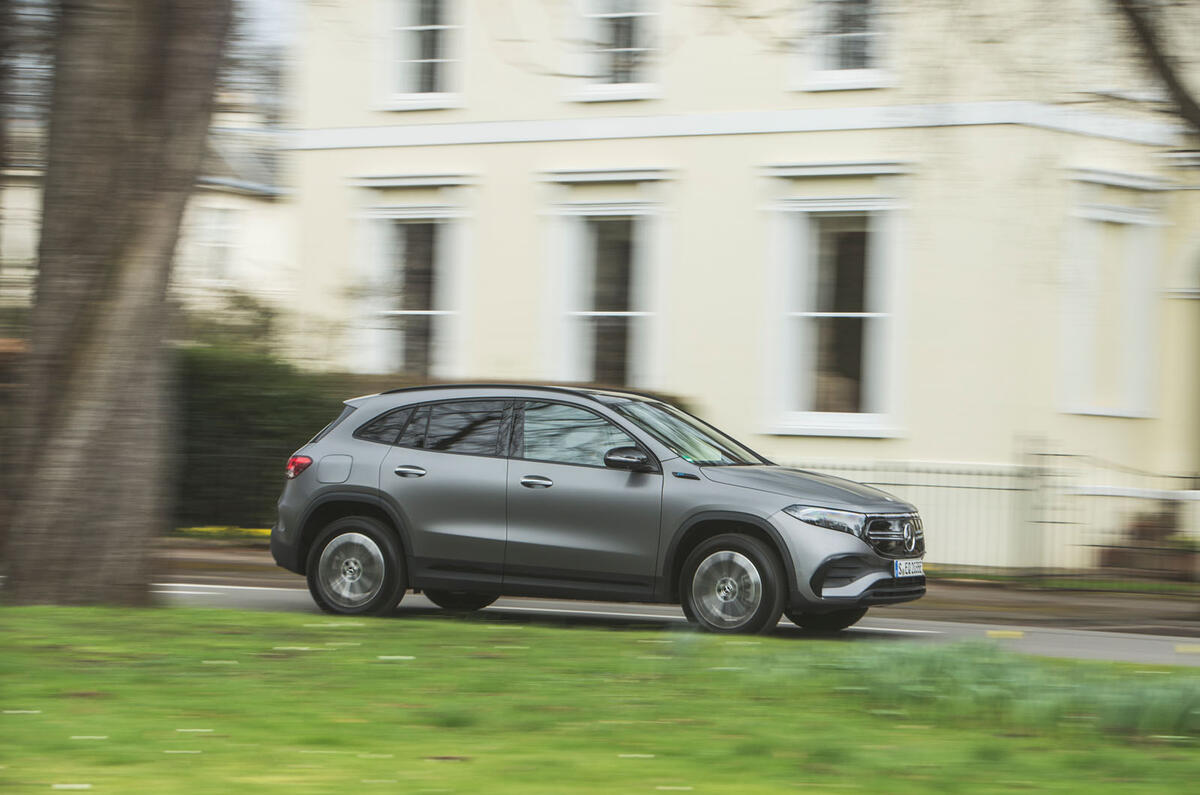 2 Mercedes Benz EQA 2021 : le premier bilan de conduite au Royaume-Uni côté héros