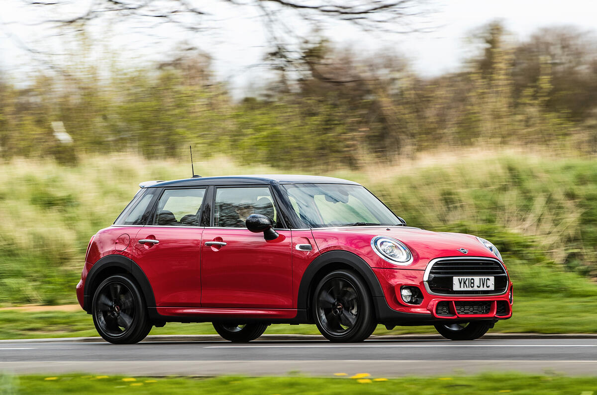 Mini Cooper 5dr 2018 Uk Review Autocar