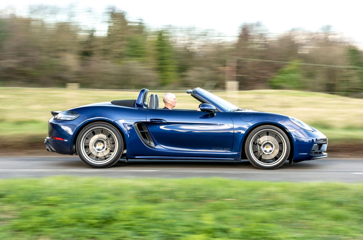 Porsche 718 Boxster GTS 4.0 PDK 2020 : premier bilan de conduite au Royaume-Uni - côté héros