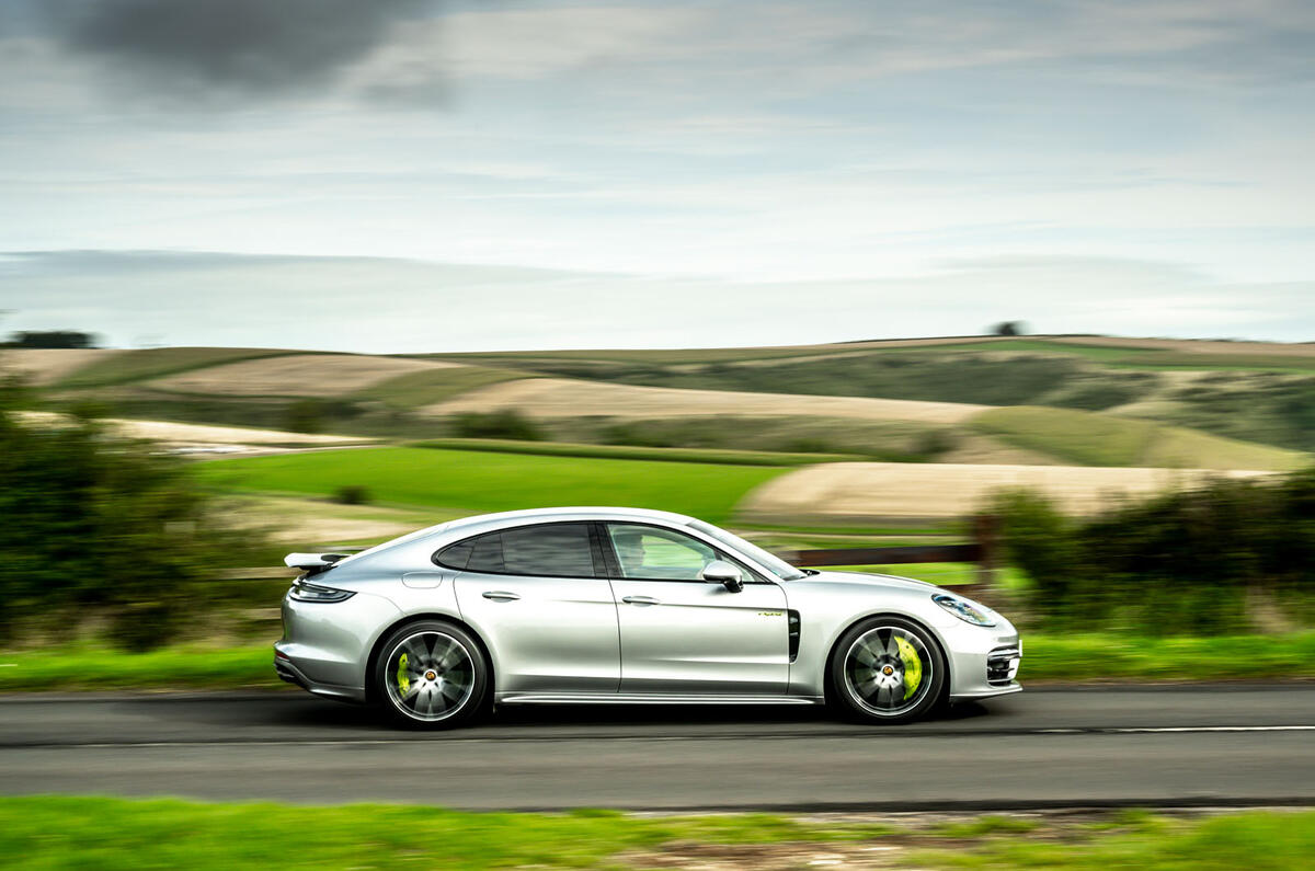 Porsche Panamera e-Hybrid 2020 UK first drive review - hero side