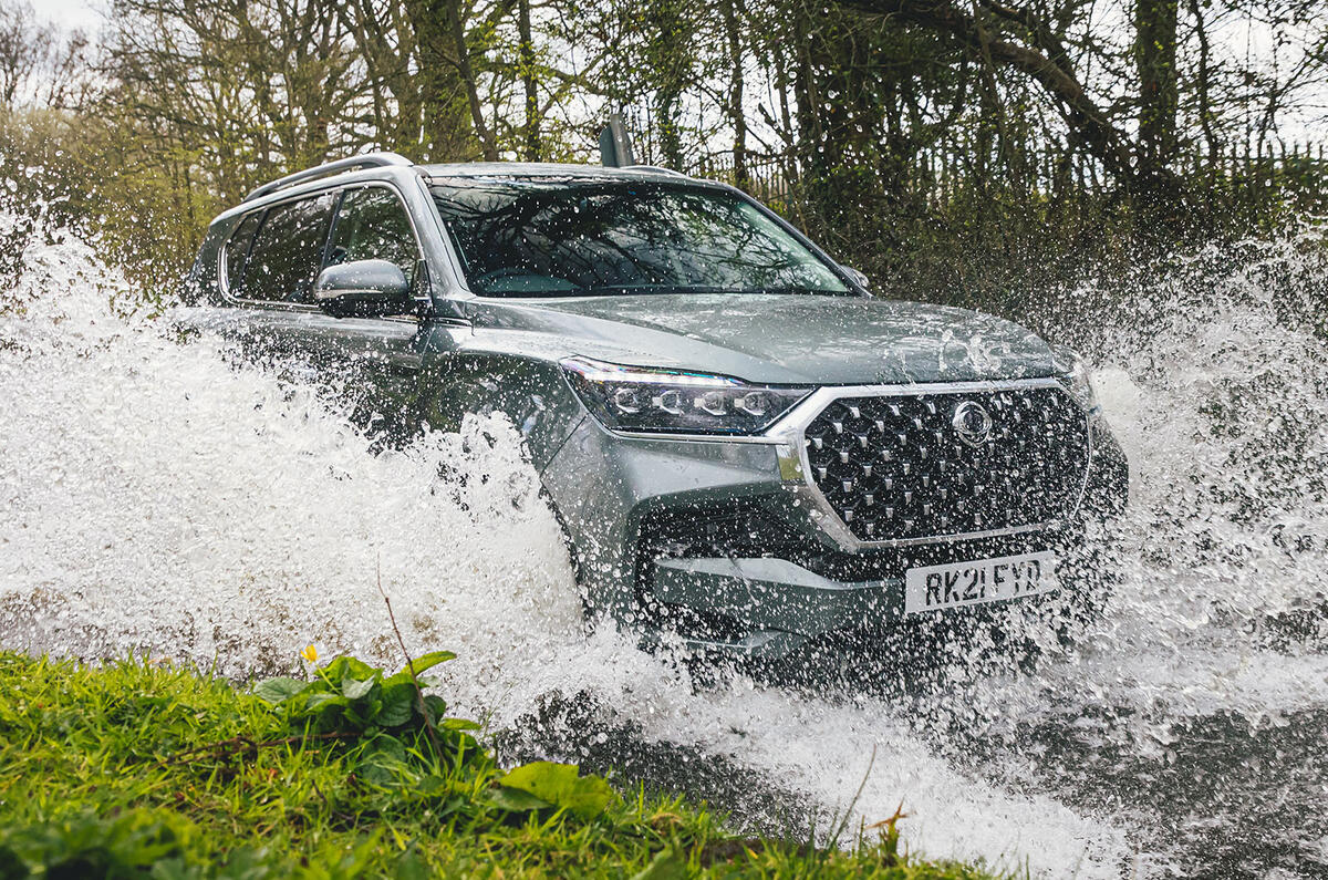 2 ssangyong rexton top 10