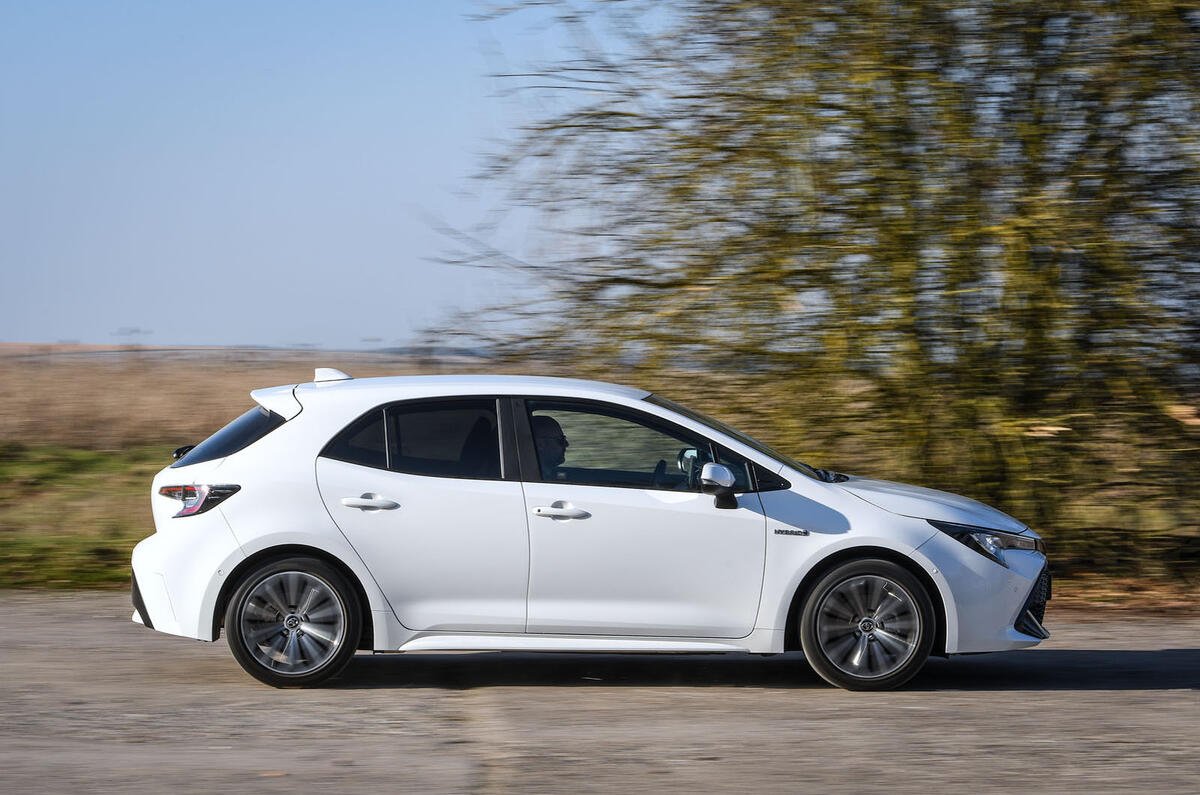 Toyota Corolla 1.8 Hybrid hatchback 2019 UK first drive Autocar