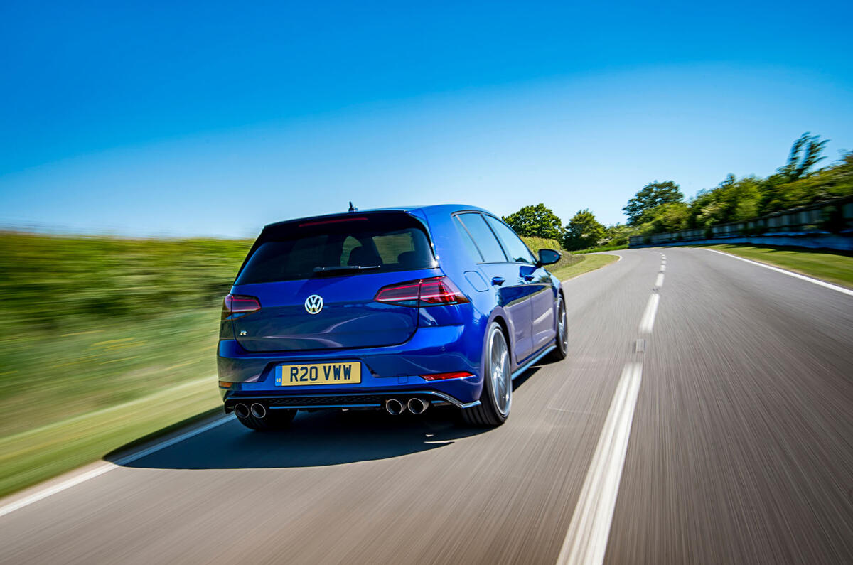 2018 Golf R >> Volkswagen Golf R Performance Pack 2018 Uk Review Autocar 2018 Golf R >> Volkswagen Golf R Performance Pack 2018 Uk Review Autocar