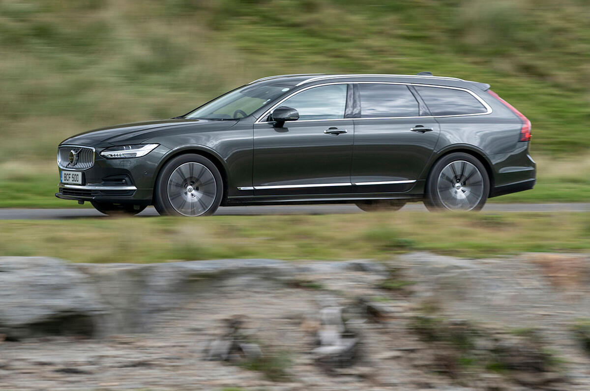 Volvo V90 B5 2020 : premier bilan de conduite au Royaume-Uni - côté héros