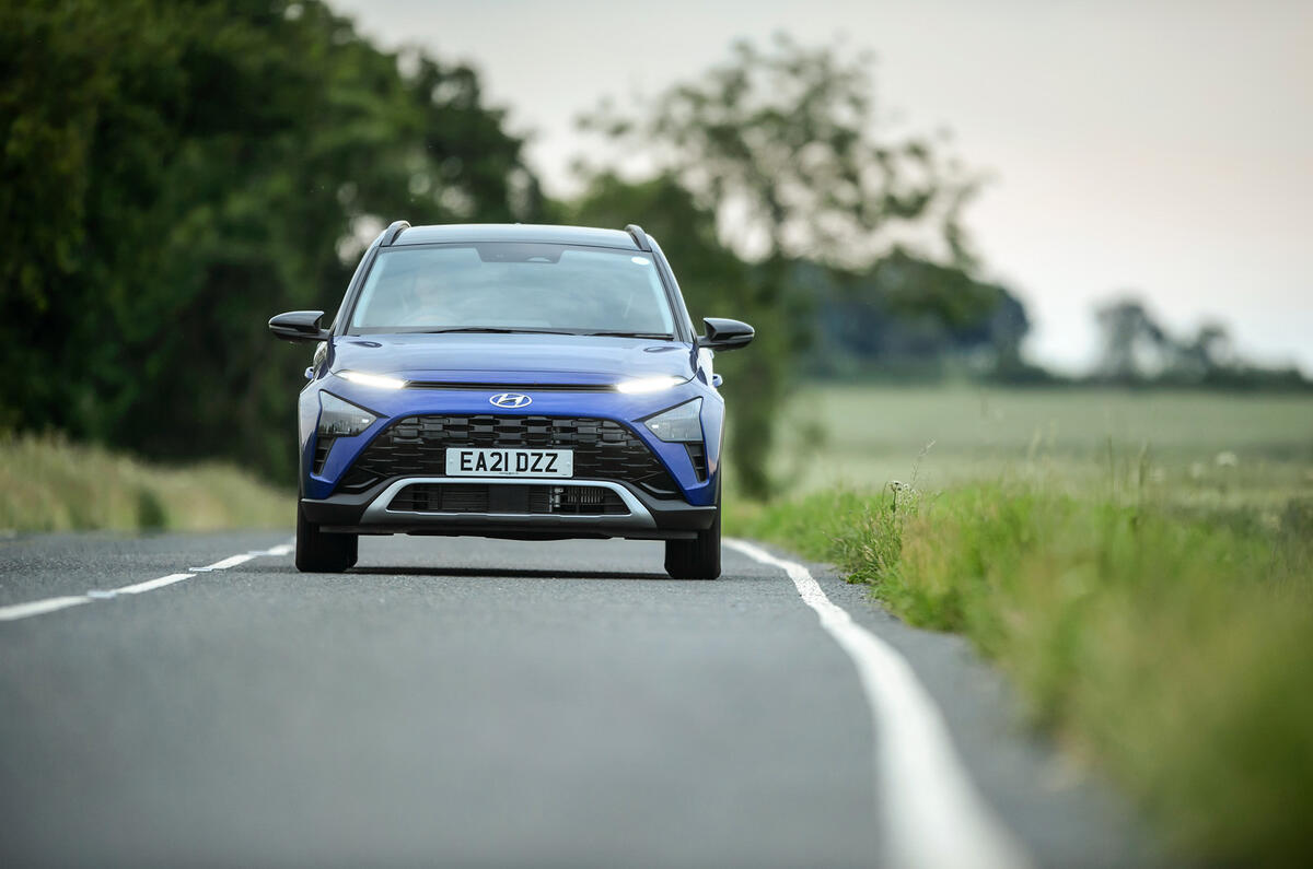 20 Hyundai Bayon 2021 UK FD on road nose
