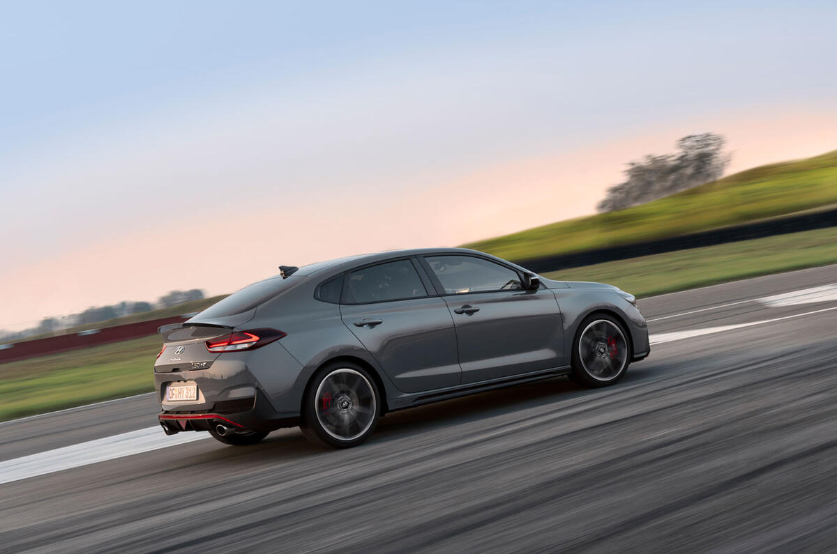 Hyundai i30 Fastback N 2019 first drive review - track drive side
