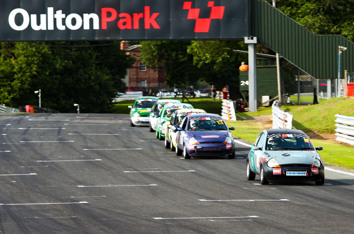 Ford Ka Endurance Racing We Try The Uk S Hot New Motorsport Autocar