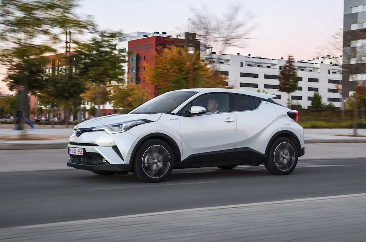 2017 Toyota C Hr 1 8 Hybrid Review Autocar