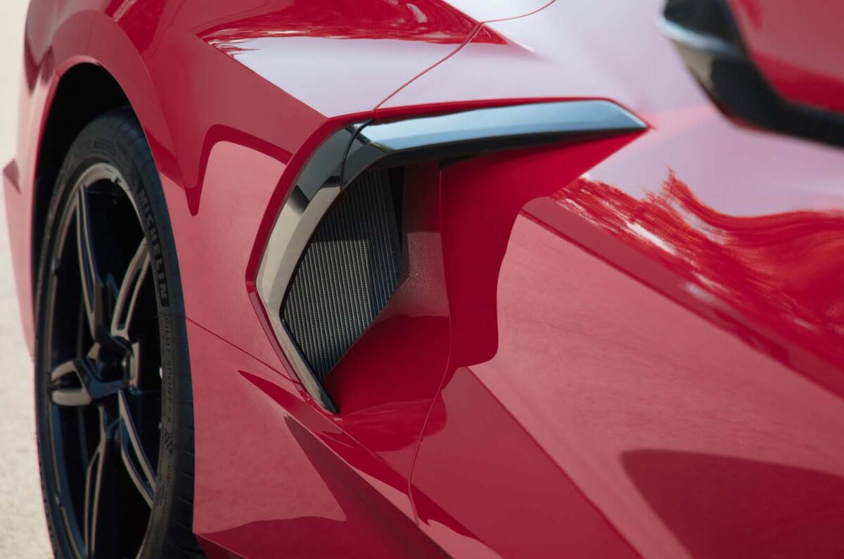 Corvette Stingray C8 official reveal - rear wheel