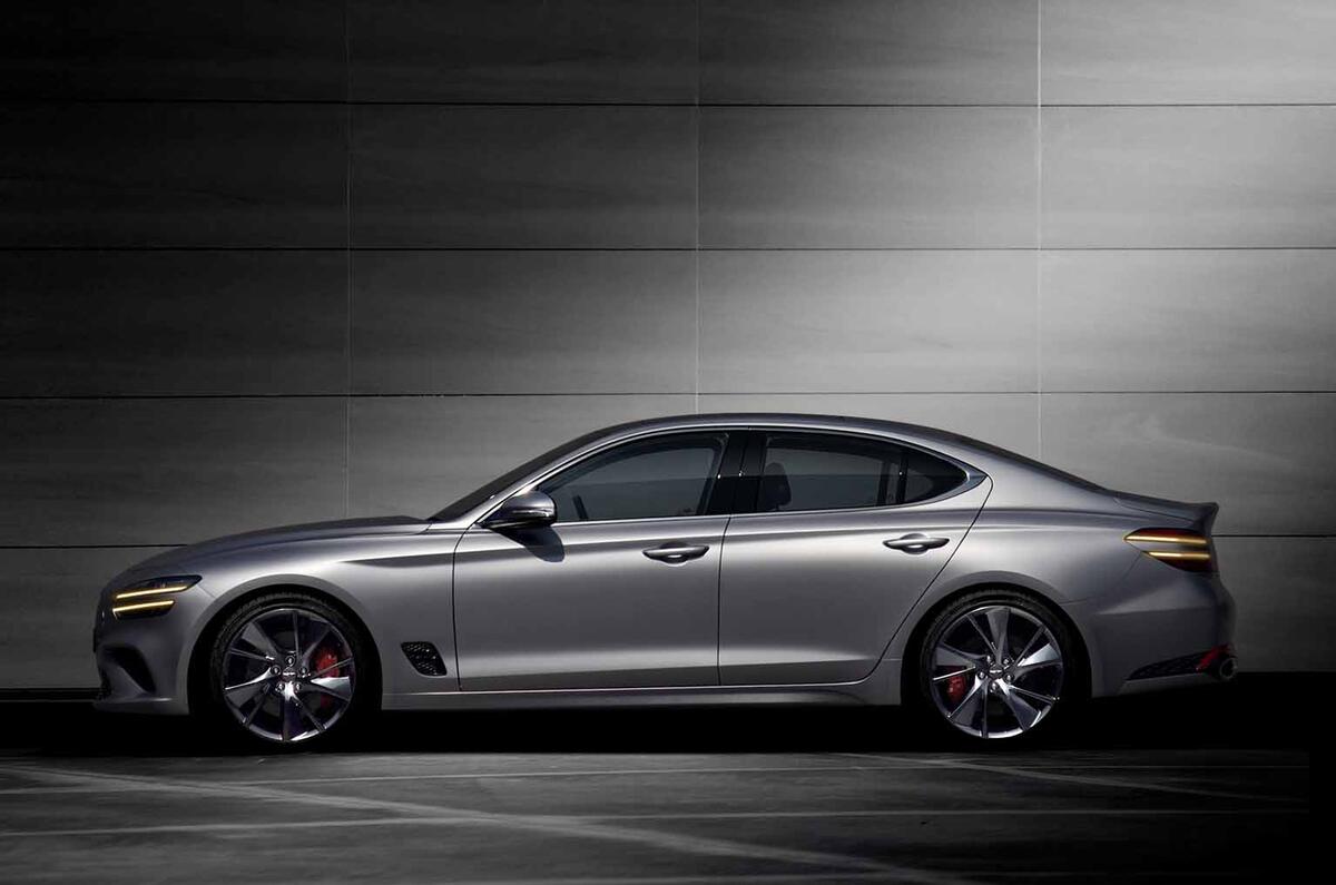 Redesigned Genesis G70 unveiled with new look and tech ...
