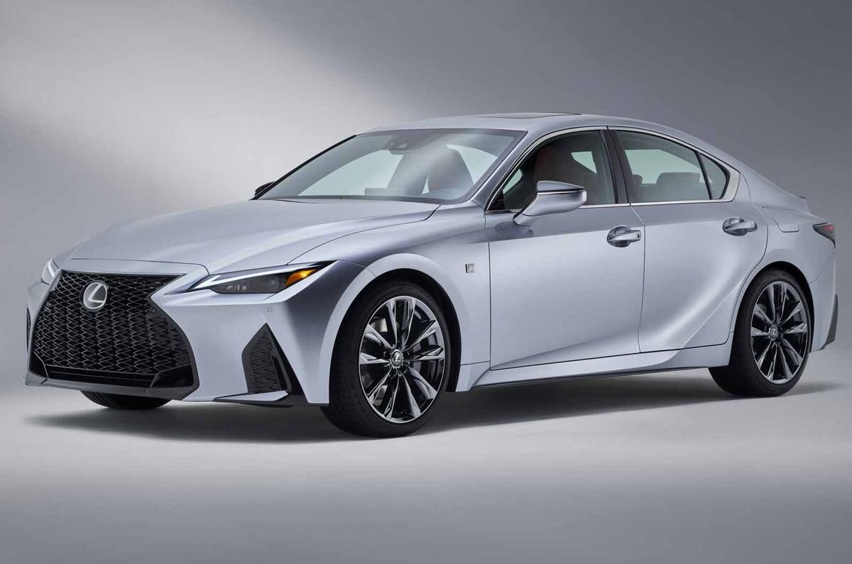 2021 Lexus IS front side