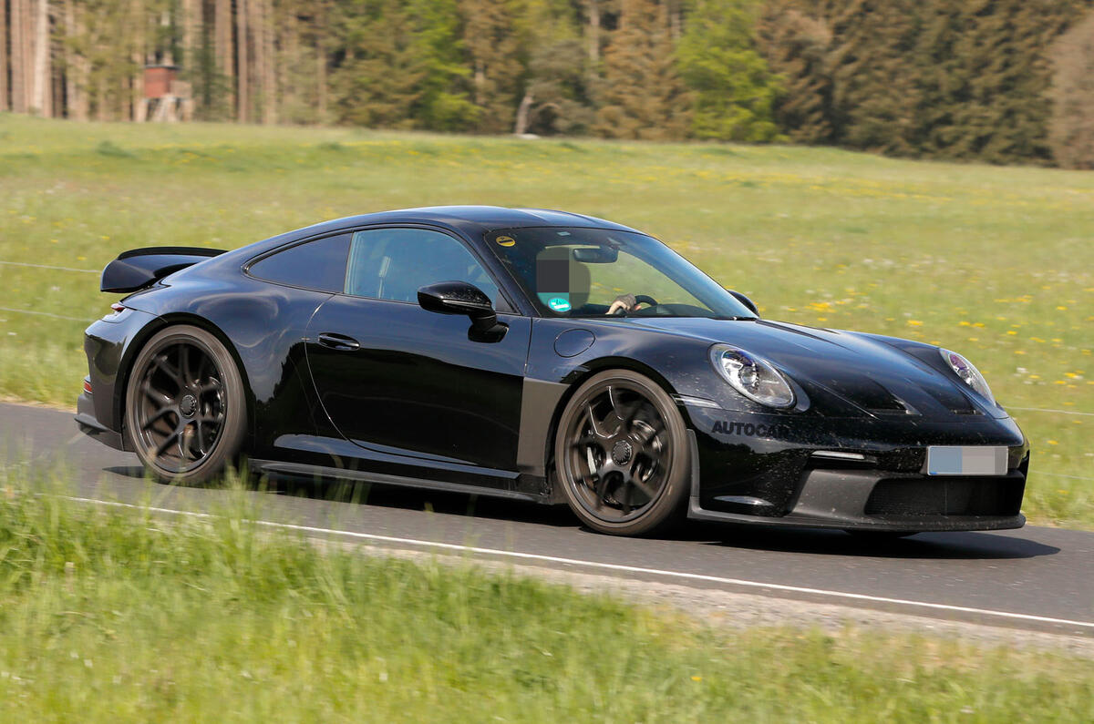 2022 Porsche 911 ST prototype testing side panning