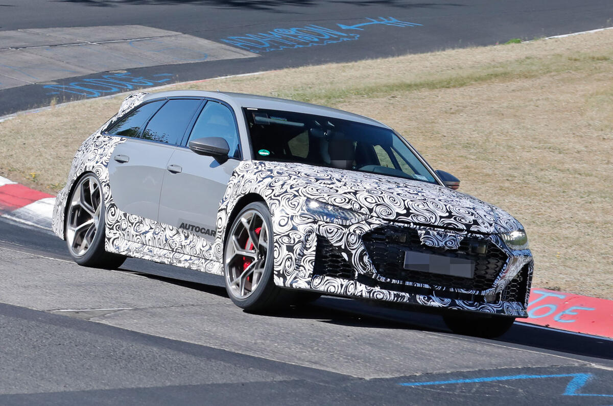 2023 Audi RS6 GT prototype 840