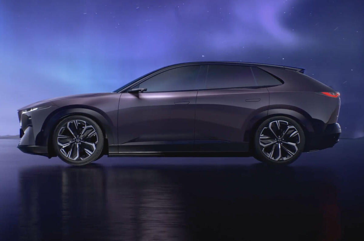 2025 Mazda EZ60   side view