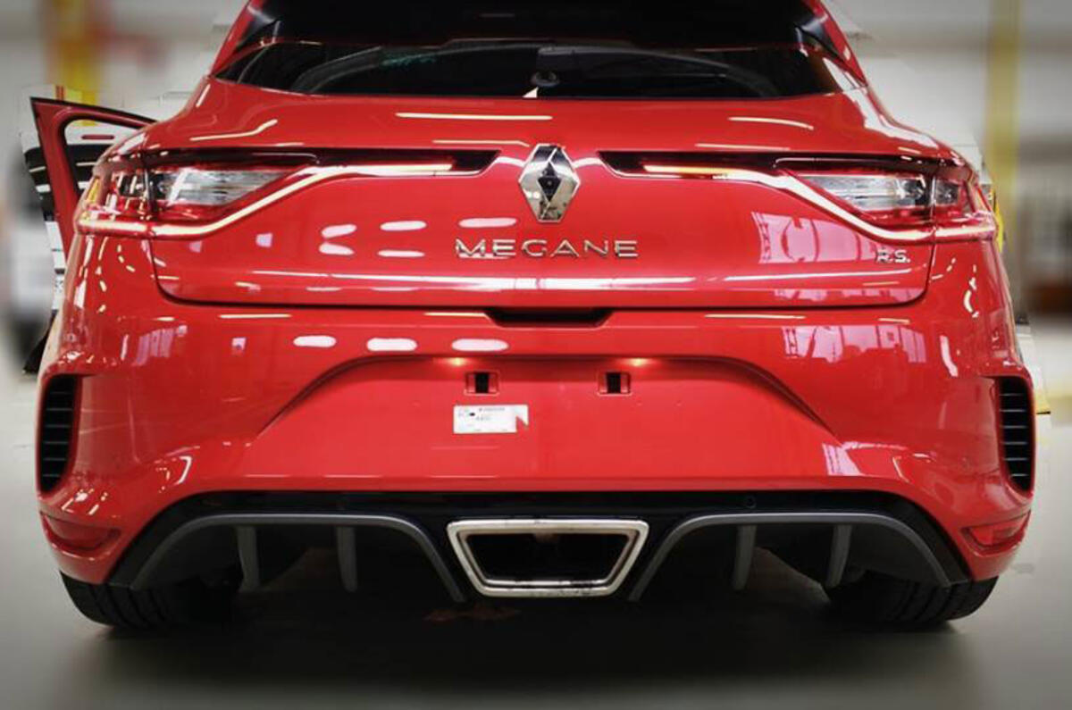 2018 Renault Megane Rs Pictures Of New 1 8 Litre Engine