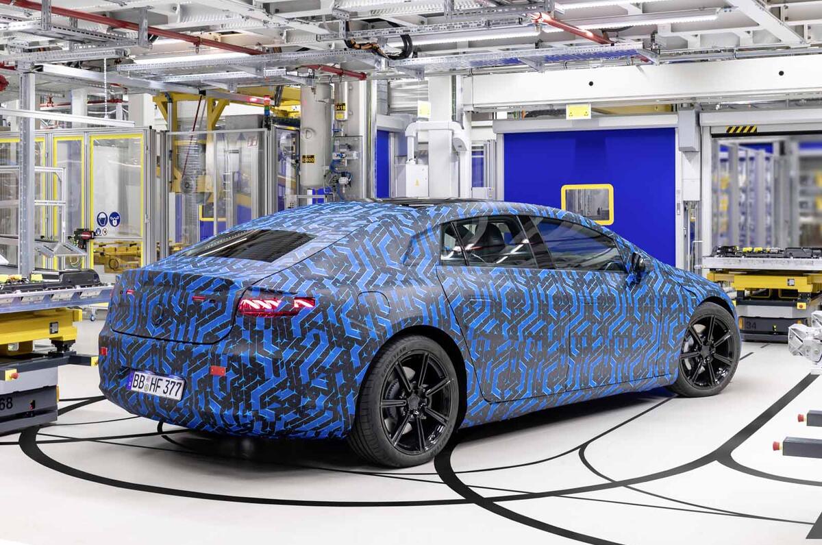 Mercedes EQS production rear