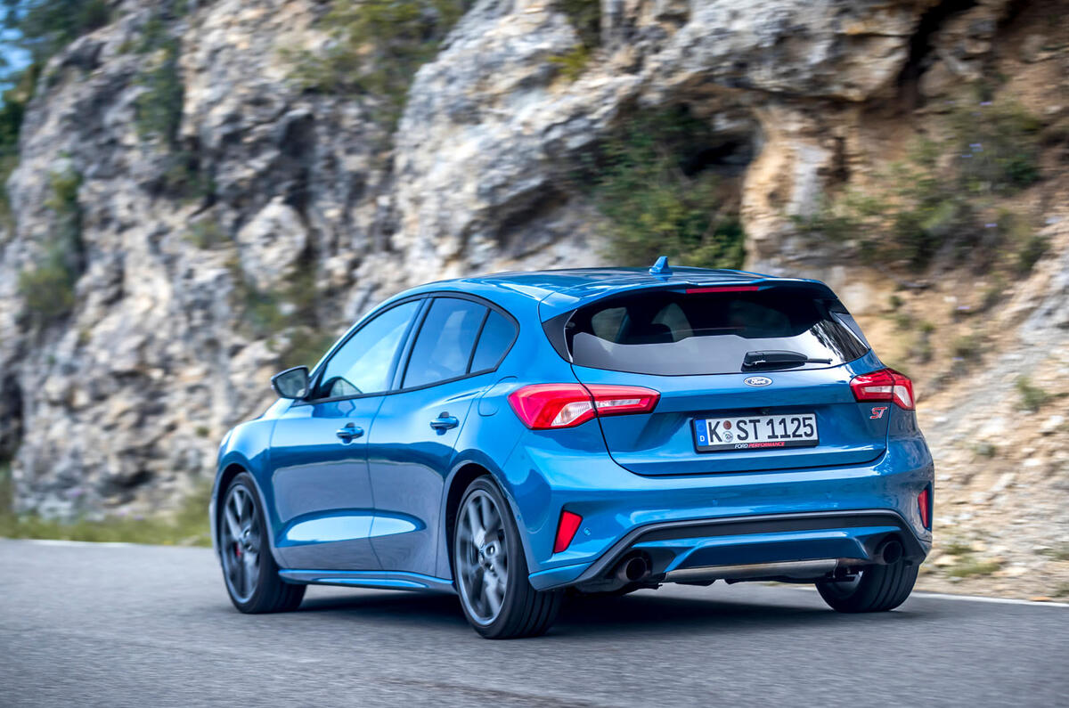 Ford Focus ST 2019 review | Autocar