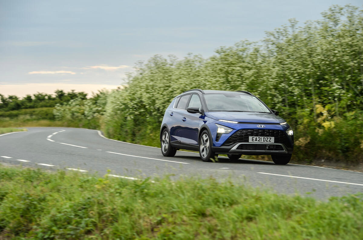 21 Hyundai Bayon 2021 UK FD on road