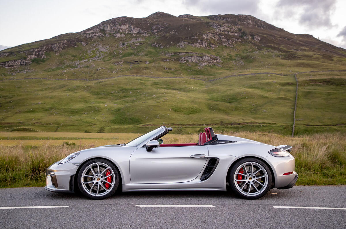 Porsche 718 boxster spyder