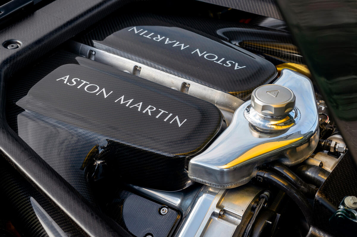 22 Moteur Aston Martin Victor 2021