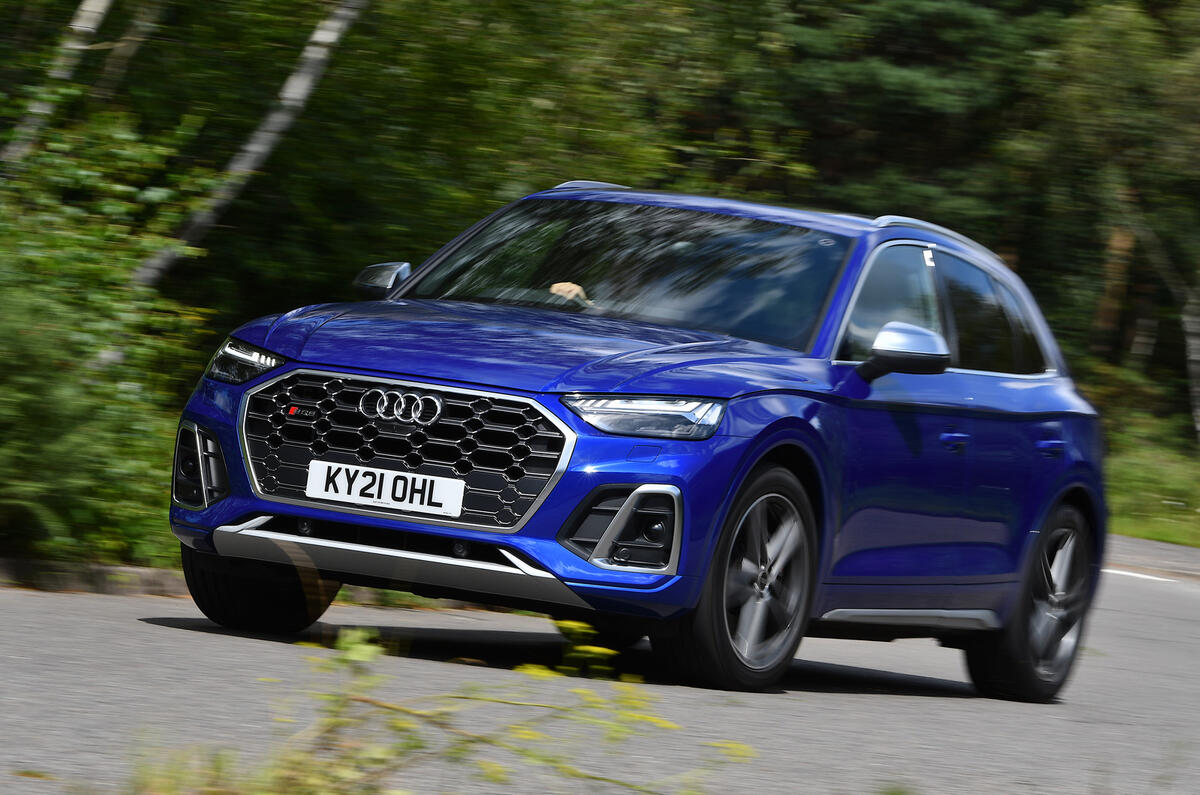 22 Audi SQ5 TDI 2021 UE FD avant en virage