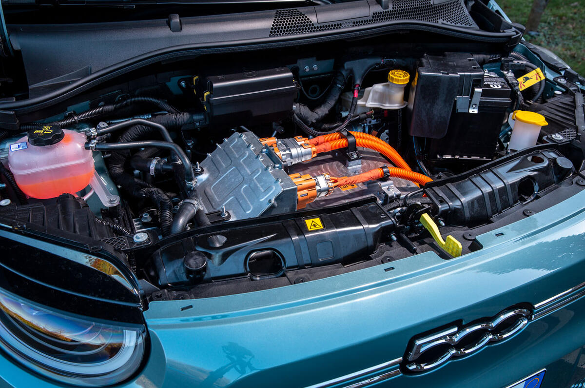 2021 Fiat 500 electric left-hand drive UK review - motor