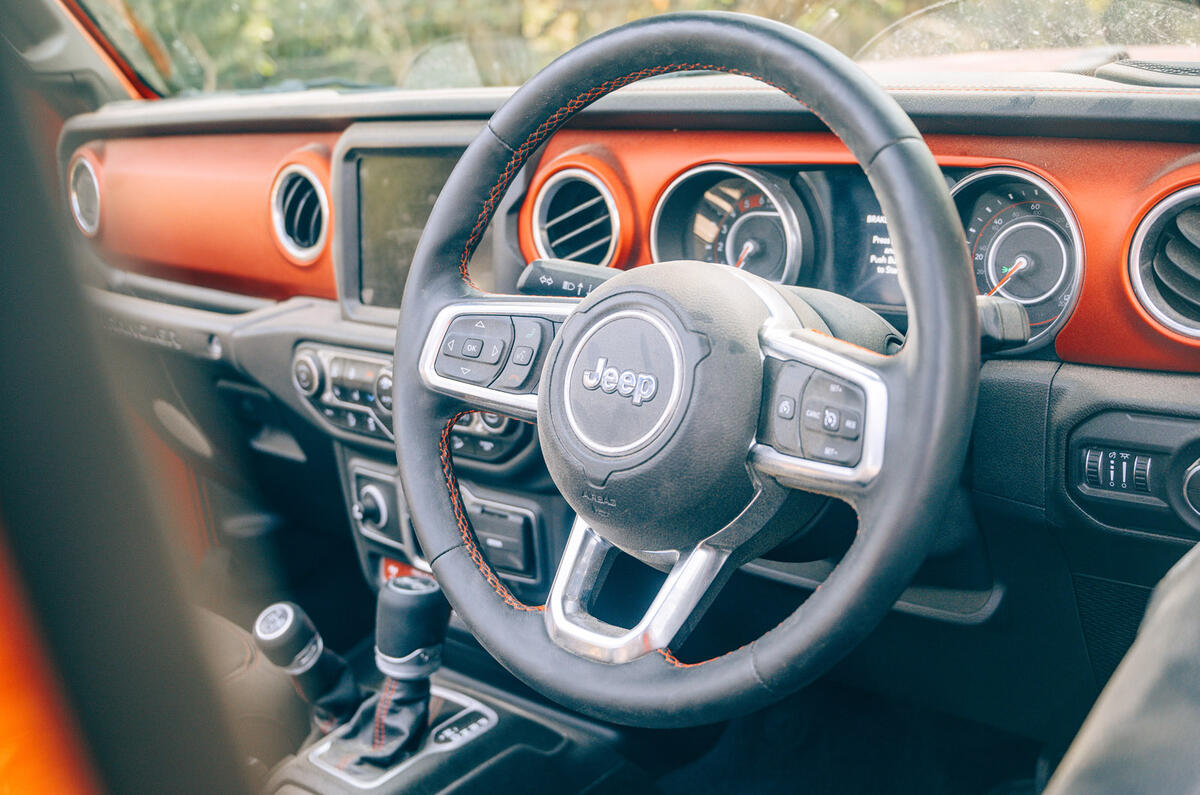 Jeep Wrangler - interior