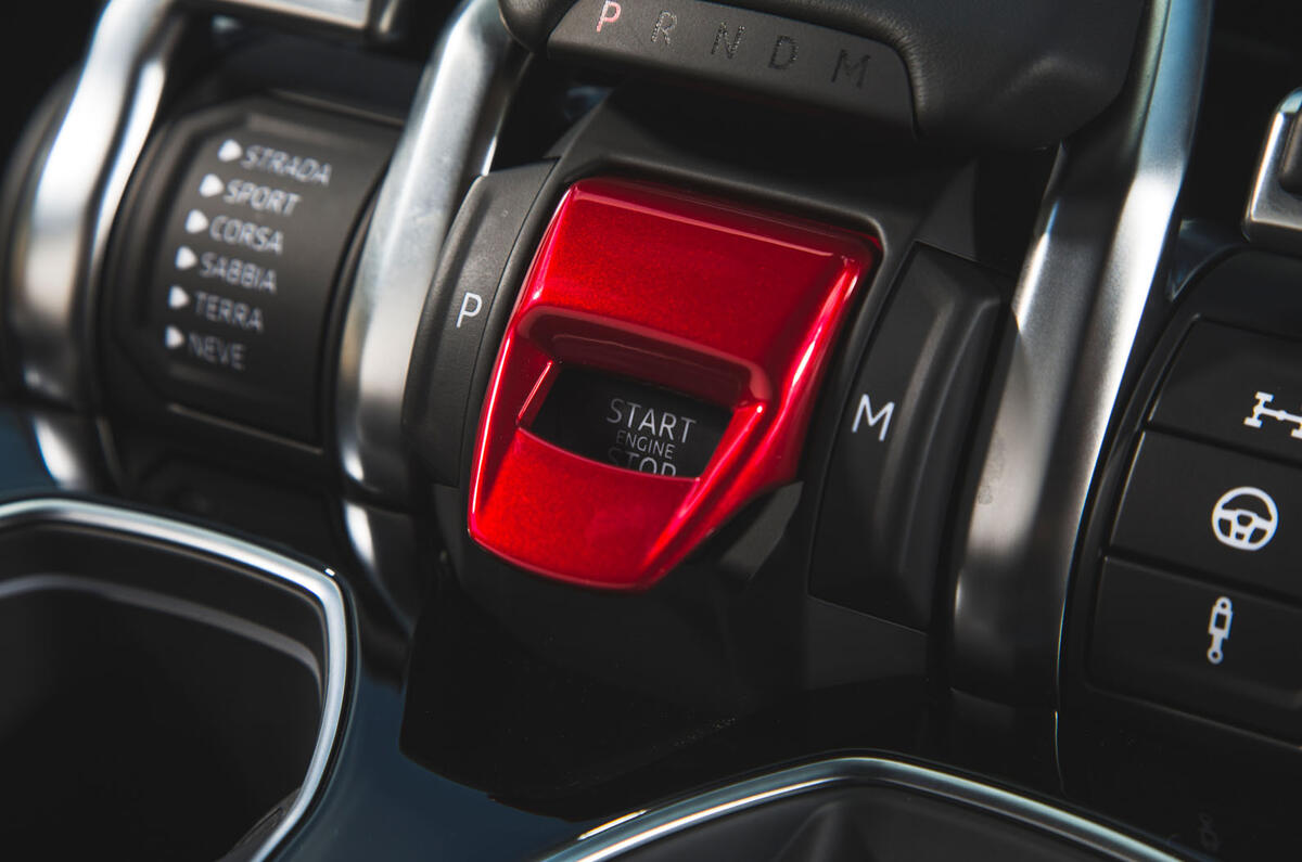 Urus 2018 UK first drive Autocar