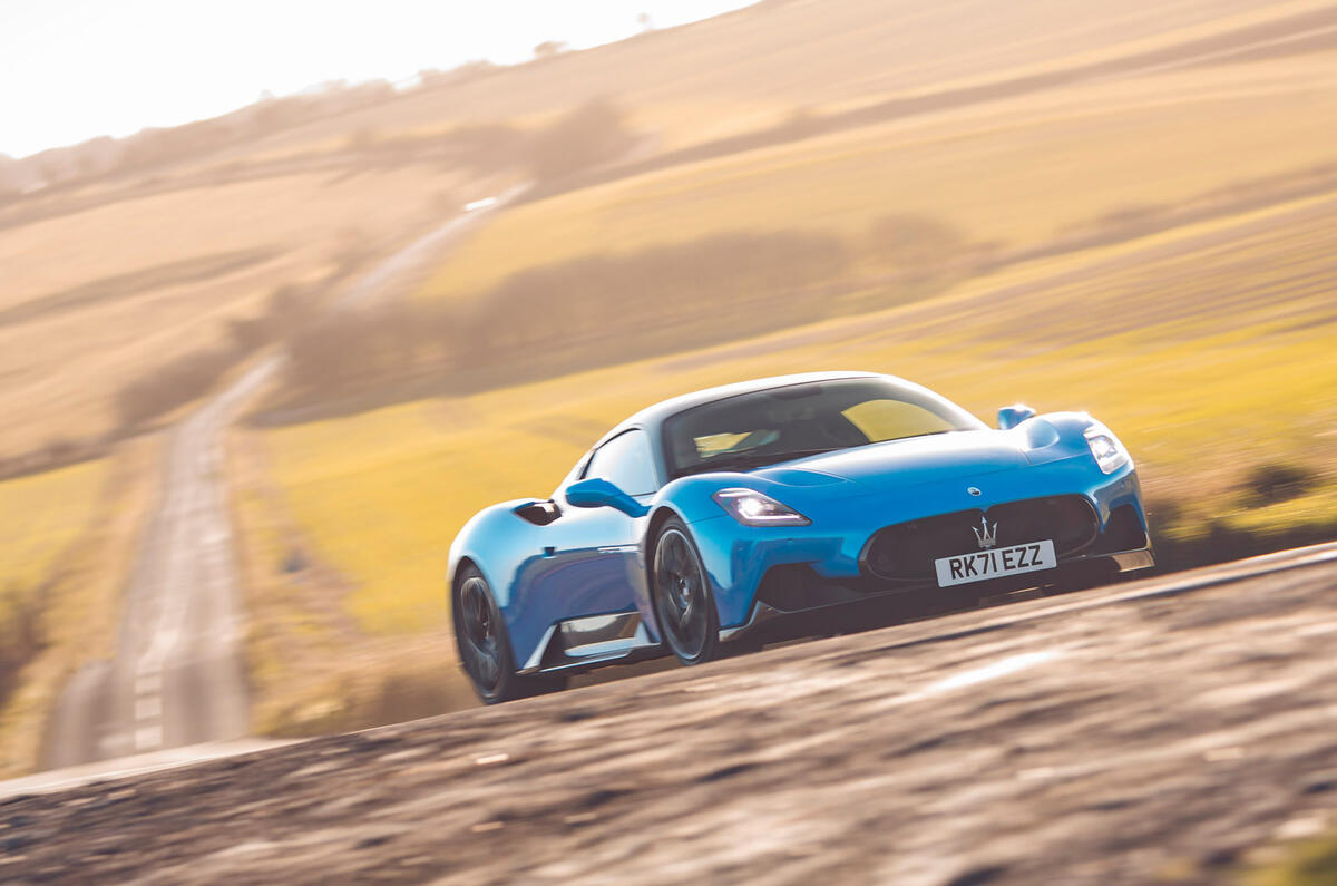 22 Maserati MC20 2022 UK first drive review Wantage front