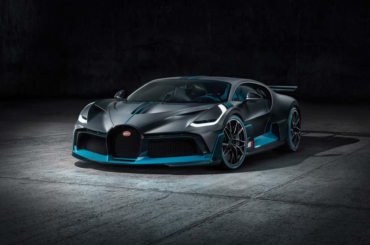 new bugatti divo track focused chiron based hypercar machine design