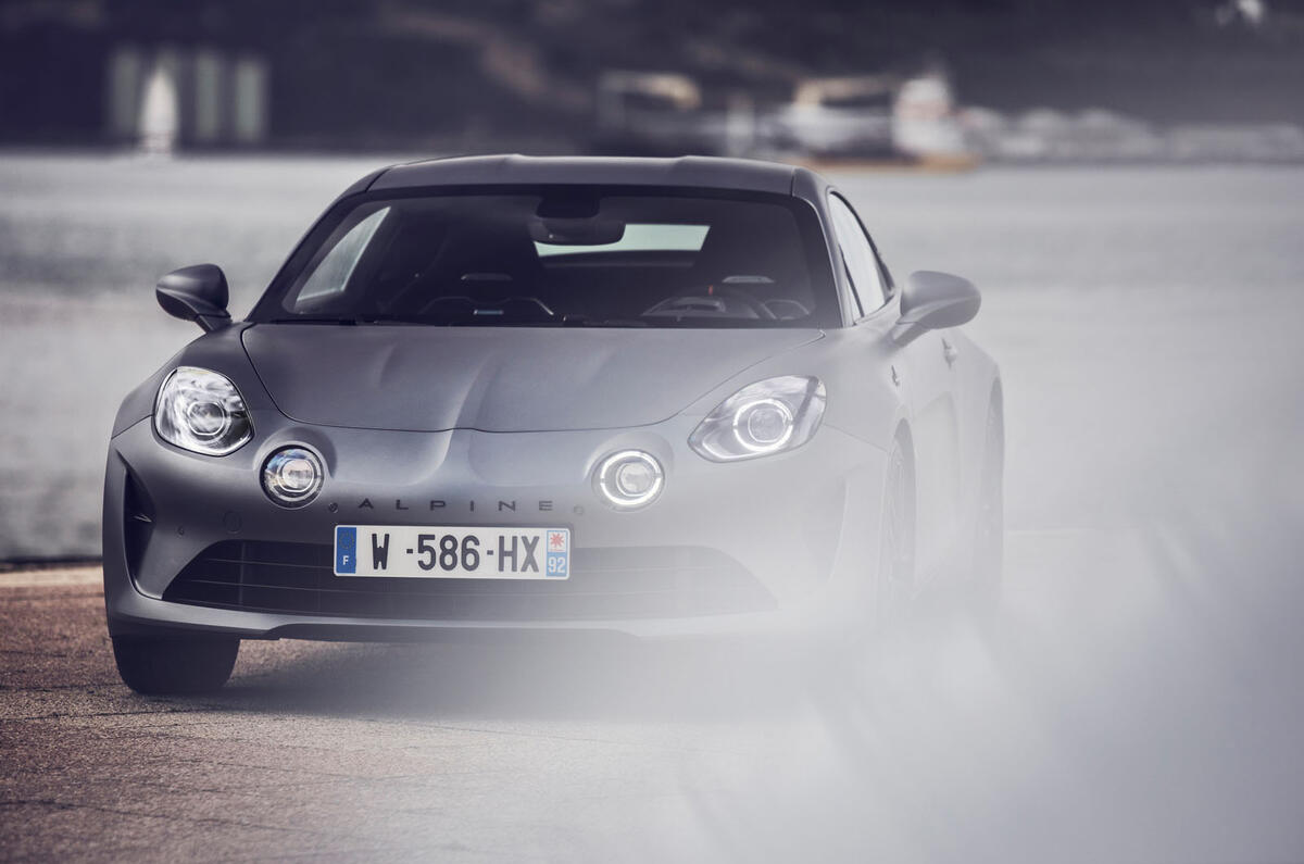 Alpine A110S 2019 first drive review - static front