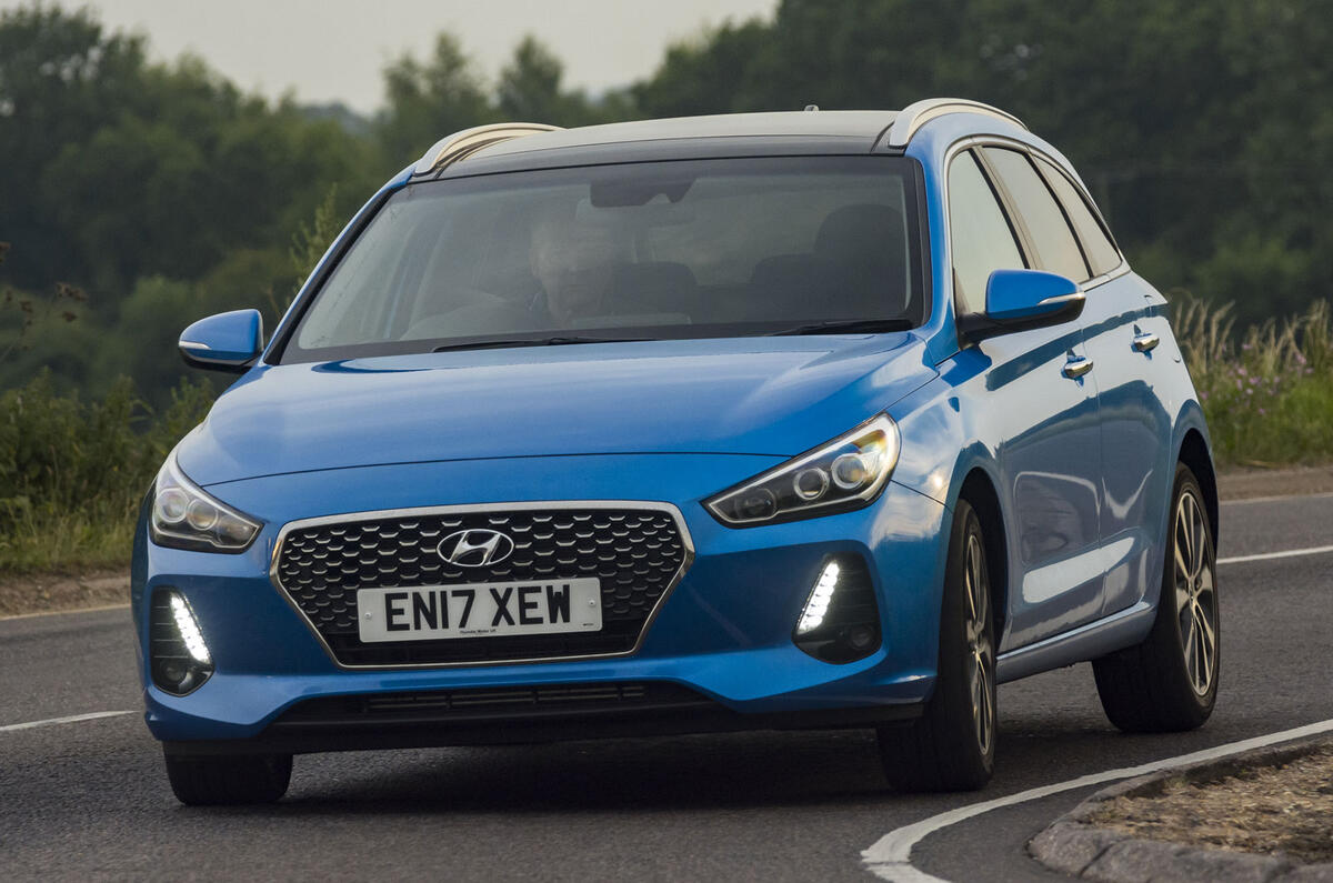 Hyundai I30 Tourer 1 4 T Gdi Premium Se 17 Review Autocar