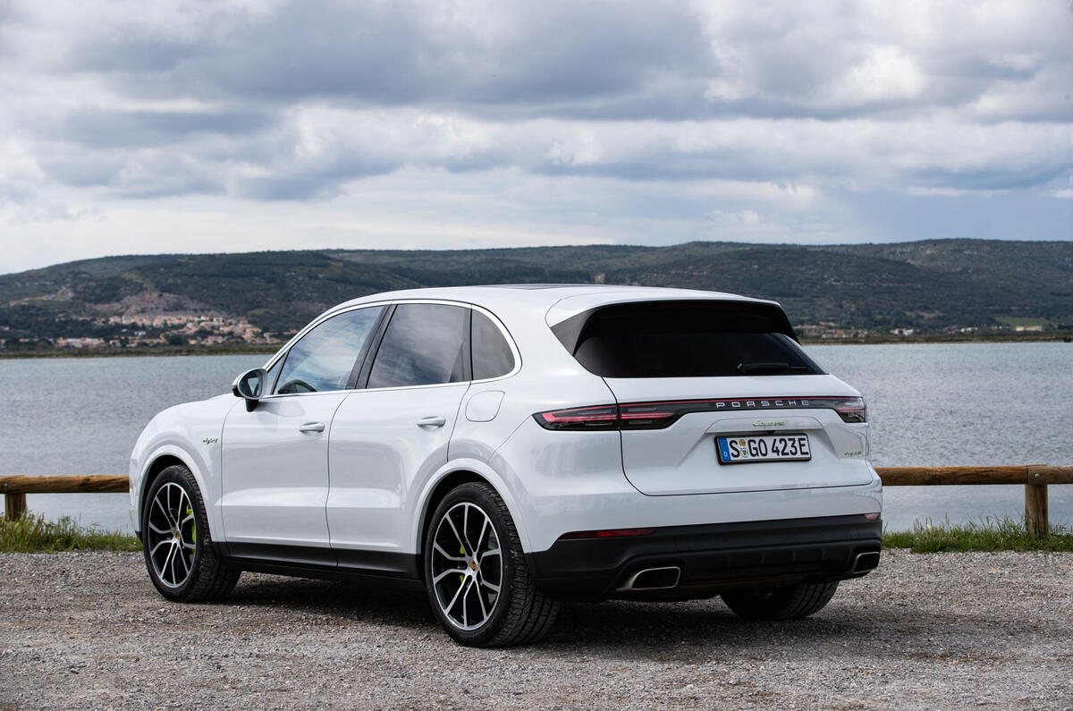 Porsche Cayenne E-Hybrid 2018 review | Autocar Porsche Cayenne E-Hybrid 2018 review | Autocar