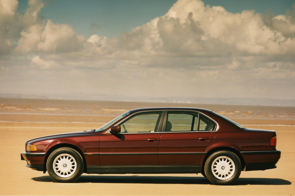 BMW 735i - static side