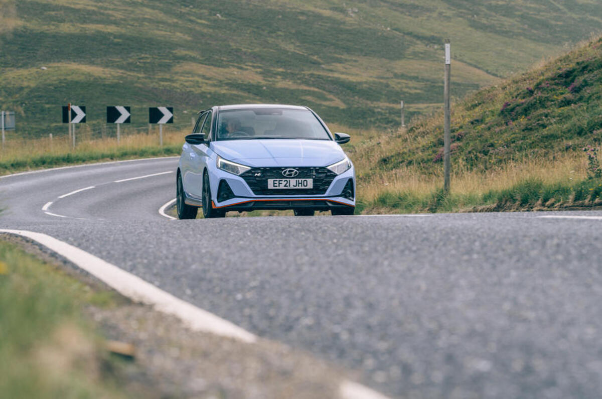 25 hyundai i20 n 2021 rt on road front