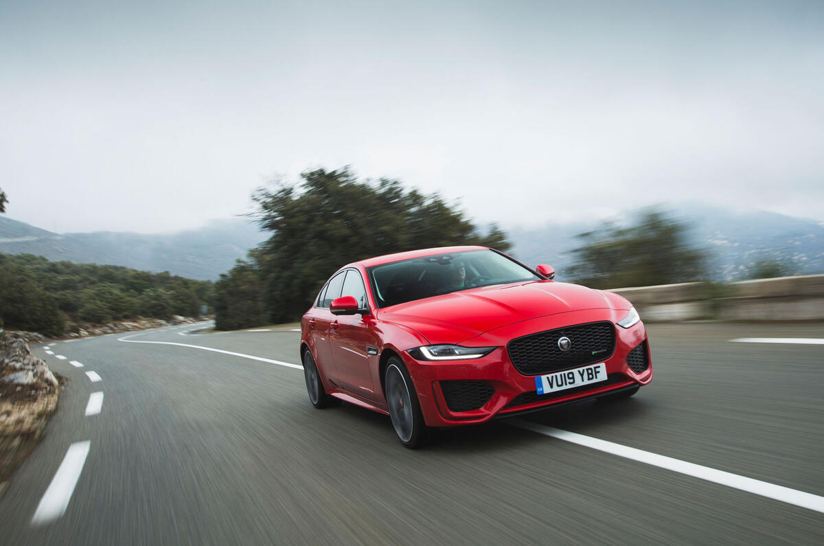 Jaguar XE P300 2019 first drive review - on the road front