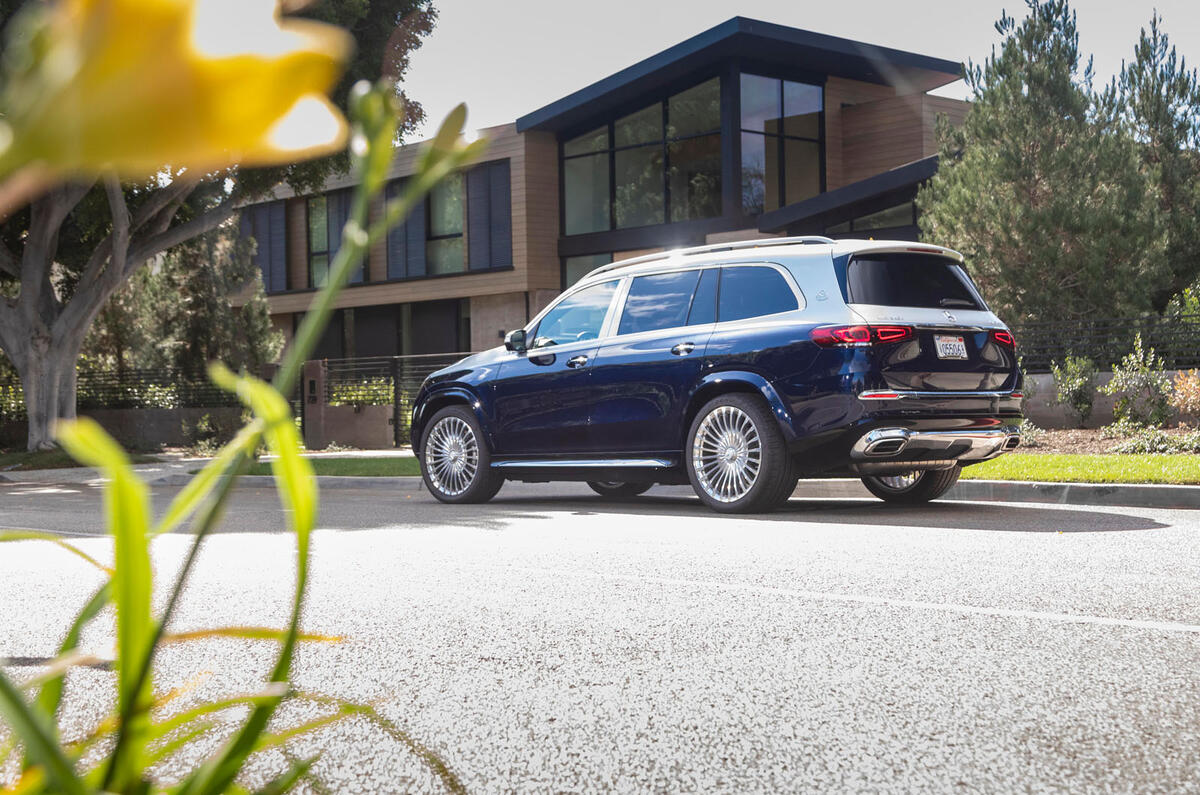 Mercedes-Maybach GLS 600 2020 : premier bilan de conduite - statique arrière