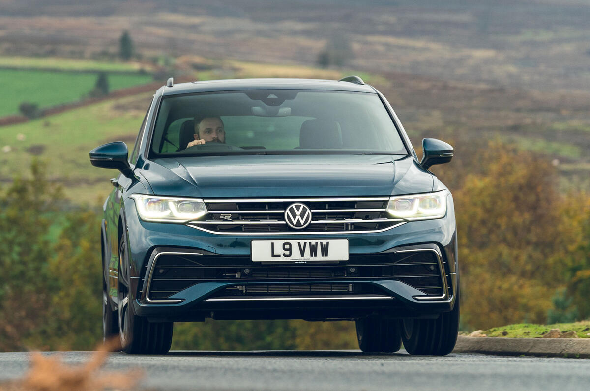 2021 Volkswagen Tiguan Elegance - à l'avant