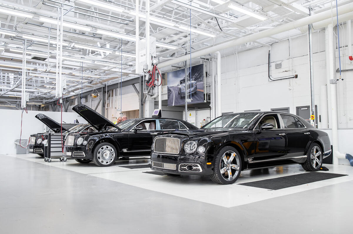 Bentley Mulsanne production line - Crewe