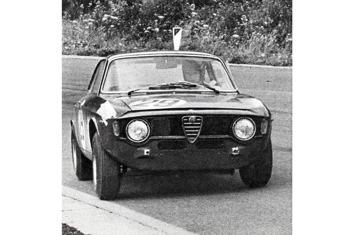 Throwback Thursday 1967 Alfa Romeo Gta First Drive Autocar